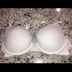 White Victoria’s Secret pink push up bra